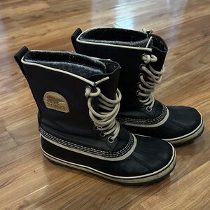 Sorel Black Fossil Women’s Waterproof Boots Size 7.5